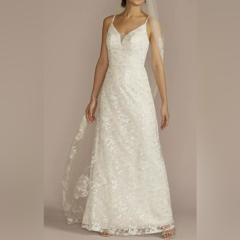 David's Bridal White Wedding Dress